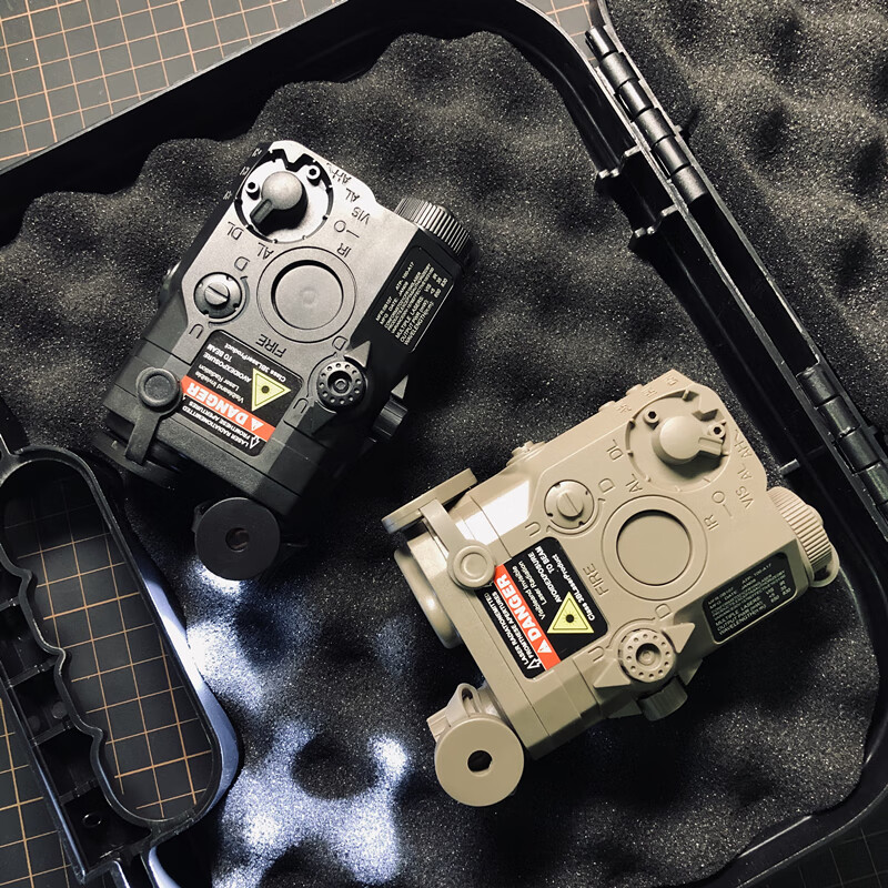 全多功能户外照明led强光手电装备peq-15绿激光镭射指示器 草绿色