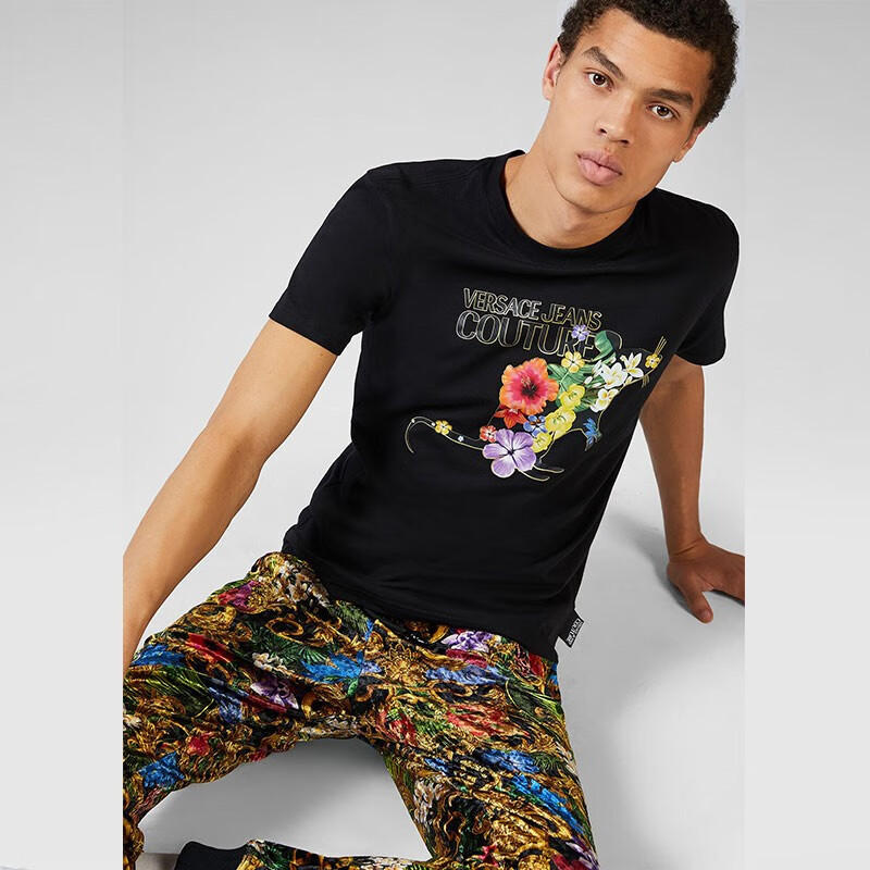 versacejeanscouture范思哲男装2020年夏季新款男士印花风短袖t恤黑色