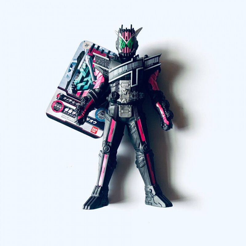 软胶 假面骑士圣刃saber 刀剑 帝骑 build exaid 可动人偶 build 全新