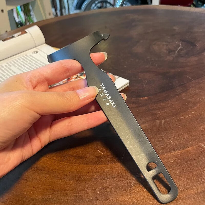日本厨房多功能刮皮刀 削皮器 y型黑钢削皮刀usn9095 tamasaki水果