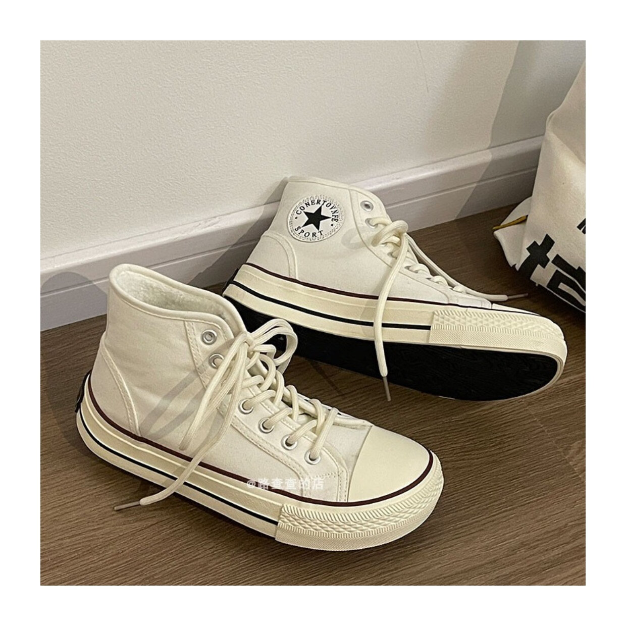 路查查 丑萌方头高帮帆布鞋女小众设计韩版加绒二棉鞋子女ins潮 白色