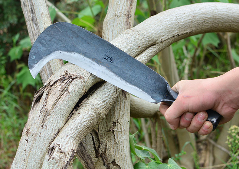弹簧钢手工锻打柴树劈柴刀 户外农用多功能开路刀 弯头破竹刀 锻打