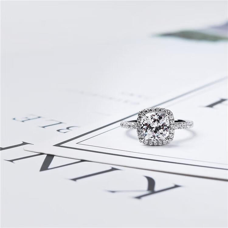 winston钻戒 定制 the one 枕形方形主钻2克拉仿钻戒银求婚订婚戒指