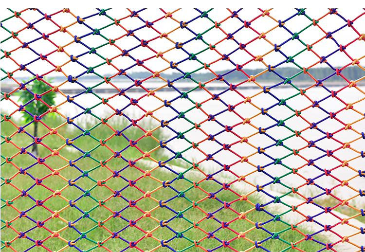 网阳台儿童安全防护防坠网绳场地围网攀爬网6毫米6厘米孔彩色1米宽