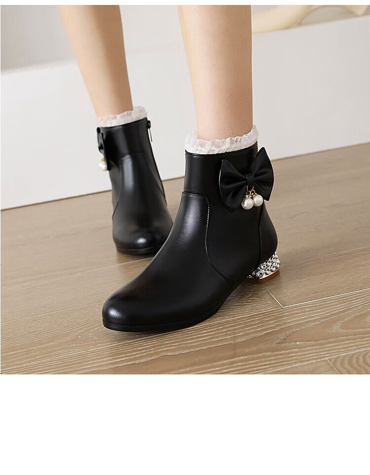 小孩子冬天穿的高跟鞋女童靴子短靴秋冬加绒小女孩白色子公主皮靴儿童