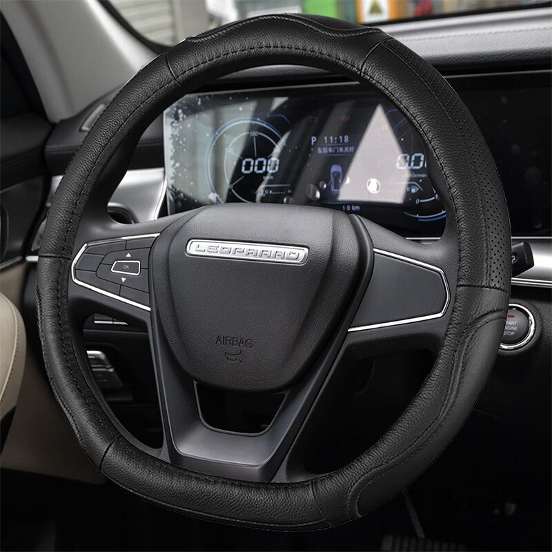 猎豹cs10方向盘套真皮d型cs9mattu汽车四季专用把套黑咖色