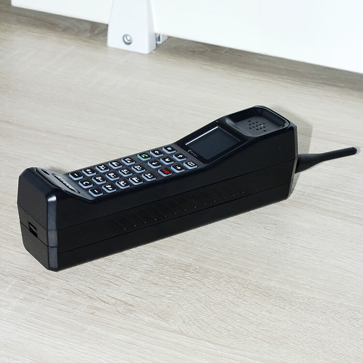 大哥大智能手机通电信版移动联通4g双卡双待万有sd776老年人中款xy968