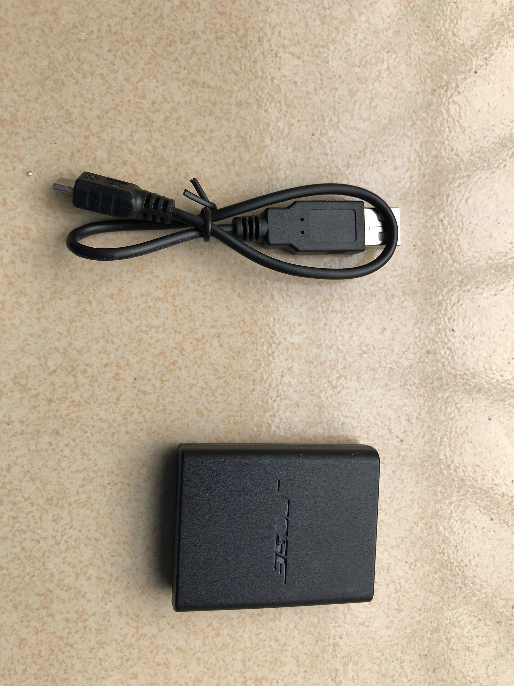 岑鑫适用于bose5v1a充电器qc203035free蓝牙耳机音箱适配器