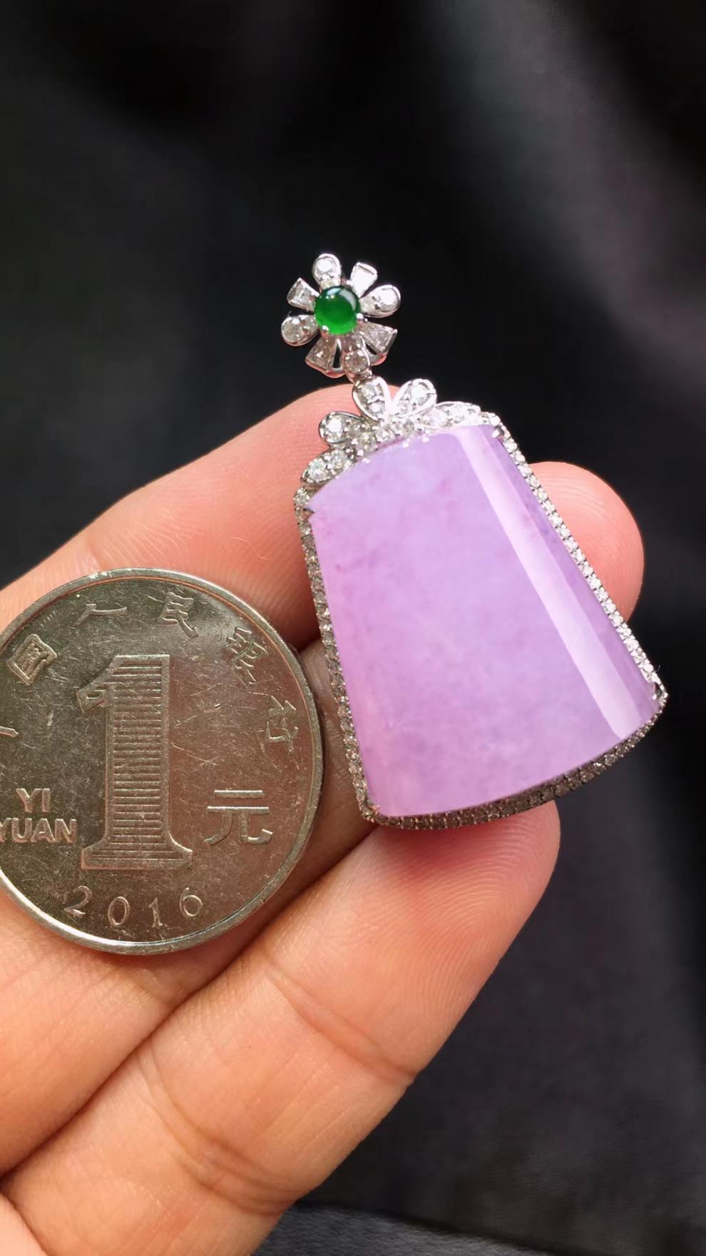 玉临门冰种粉紫翡翠无事牌吊坠女18k金镶嵌钻石种老冰润饱满附证