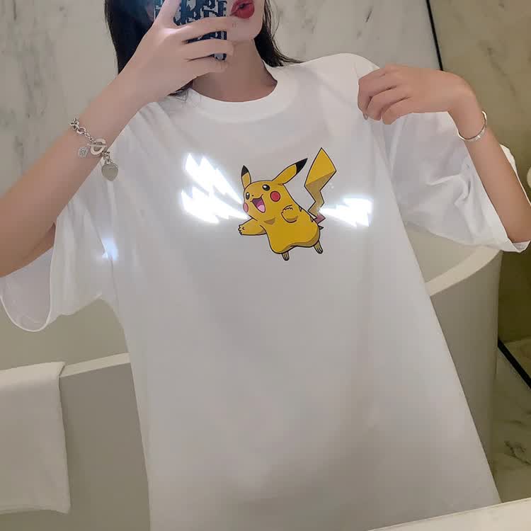 ea潮牌大码网红ins超火皮卡丘反光闪电白色t恤女短袖宽松夏季大码女