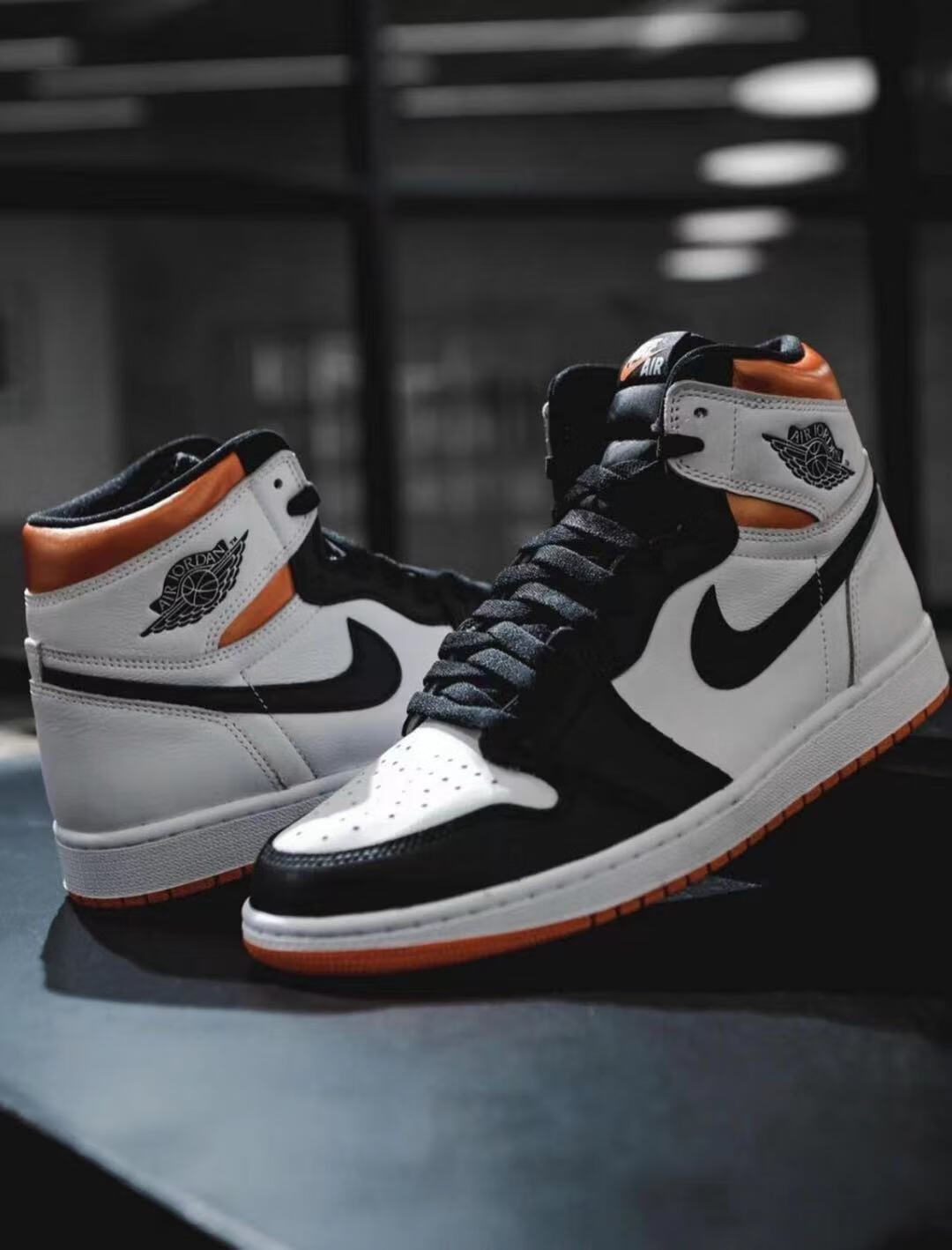 【官方旗舰】aj1retrohighog黑脚趾扣碎4.