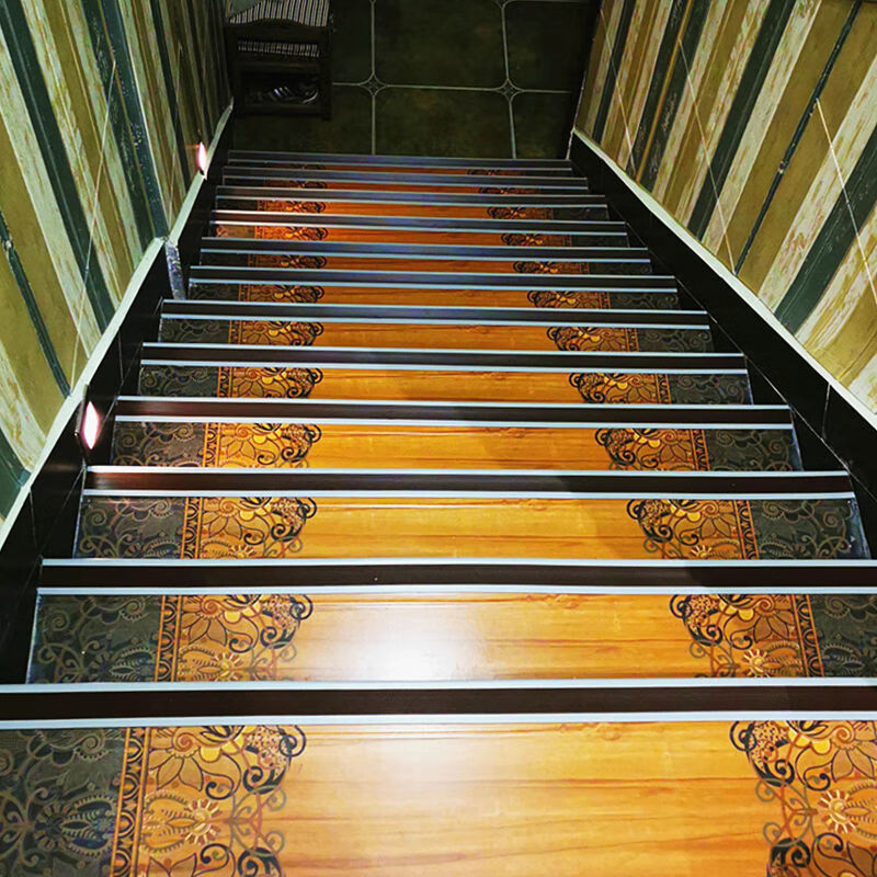 10x4cm楼梯台阶包角防滑条pvc自粘护角幼儿园橡胶防磕止滑带踏步红