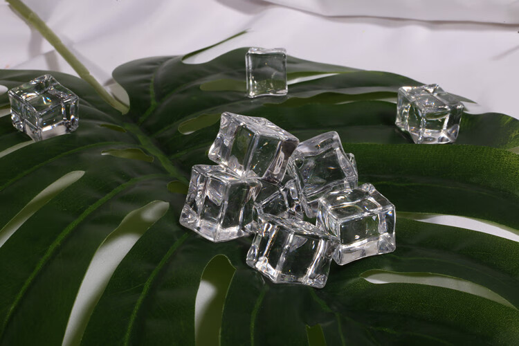 拍照道具小物件大号仿真碎冰块道具谷美道具拍摄辅助道具假冰块亚克力
