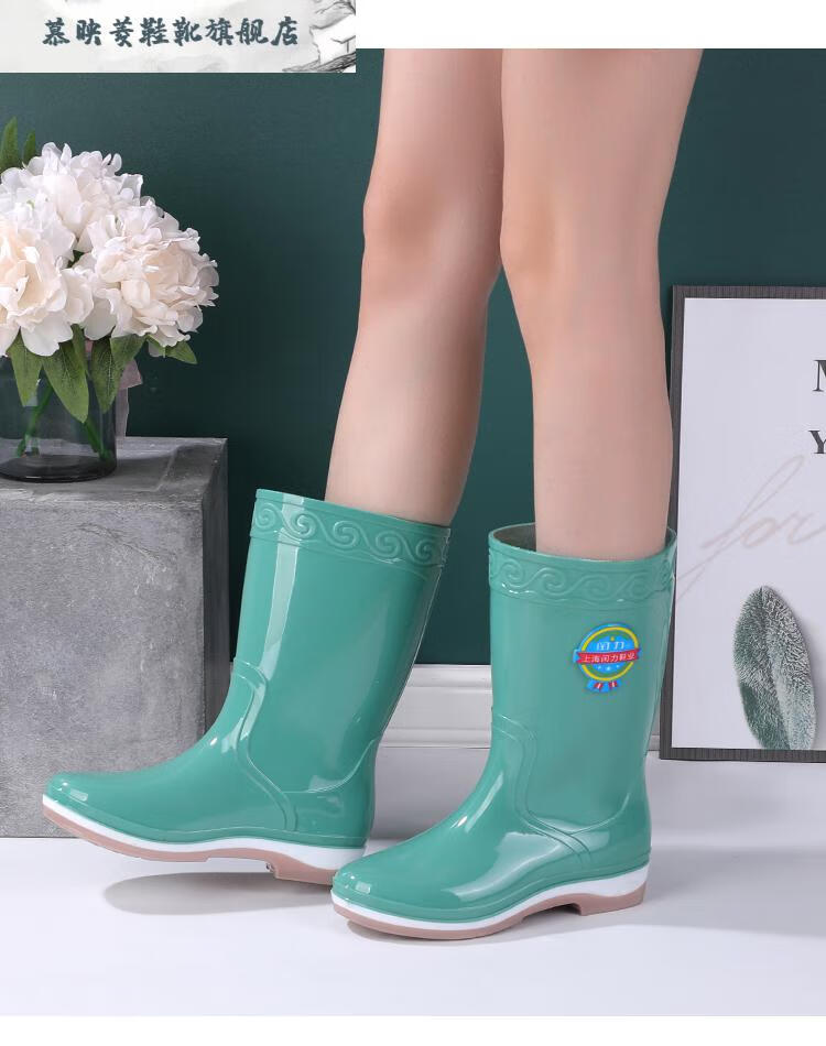 水鞋加绒女生高筒雨鞋加绒保暖耐磨厚底中筒雨靴厨房防滑胶鞋闰力女士