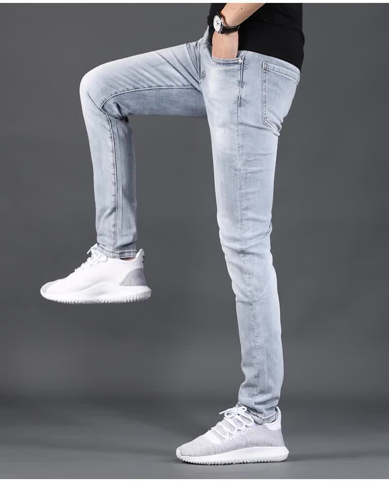 范莉泰复古浅色牛仔裤男修身小脚裤2022夏季薄款高端潮牌韩版磨破猫须