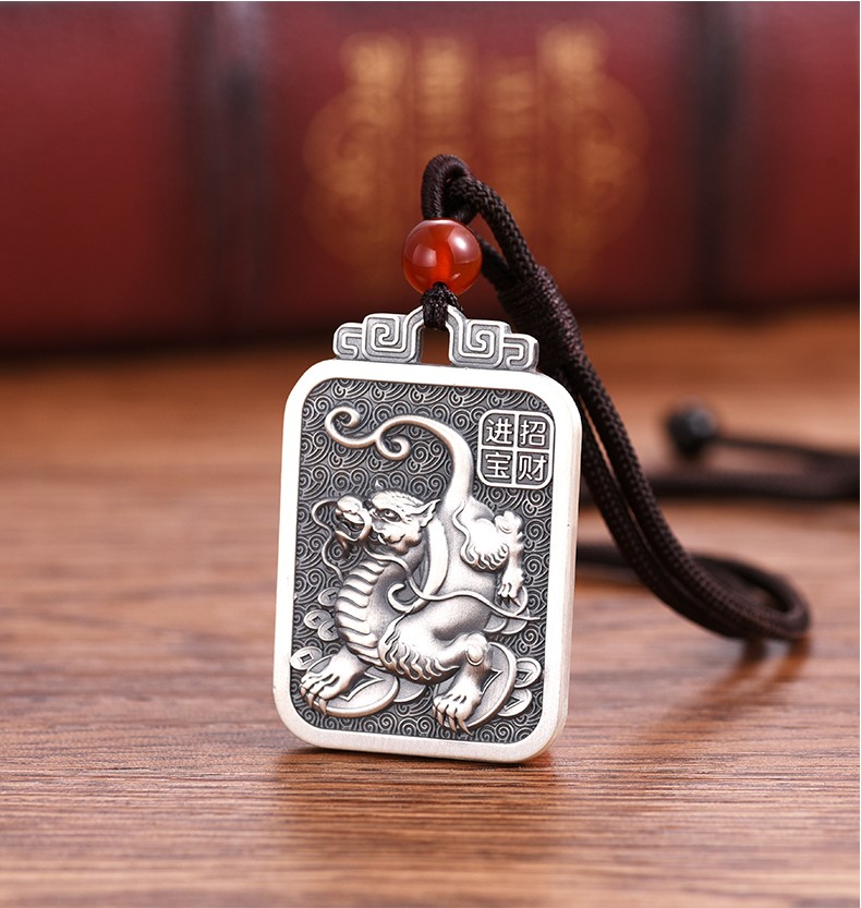 老凤凰古法银吊坠男麒麟貔貅银牌子霸气进宝护身转运999足银蝙蝠图腾