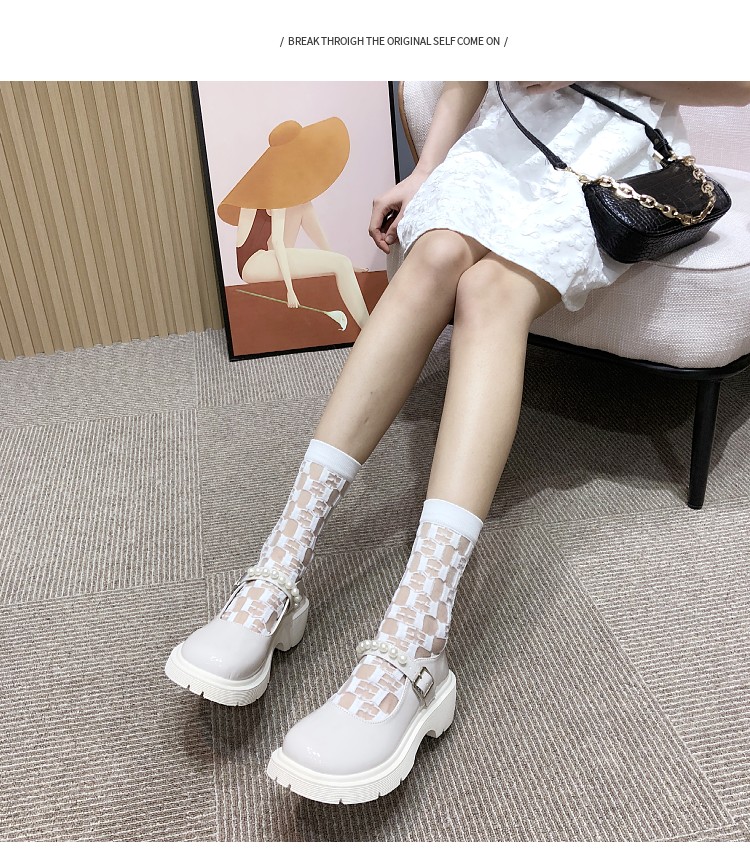 巴·黎世家官方字母透明玻璃丝中筒袜夏季超薄ins潮水晶丝袜黑白色配