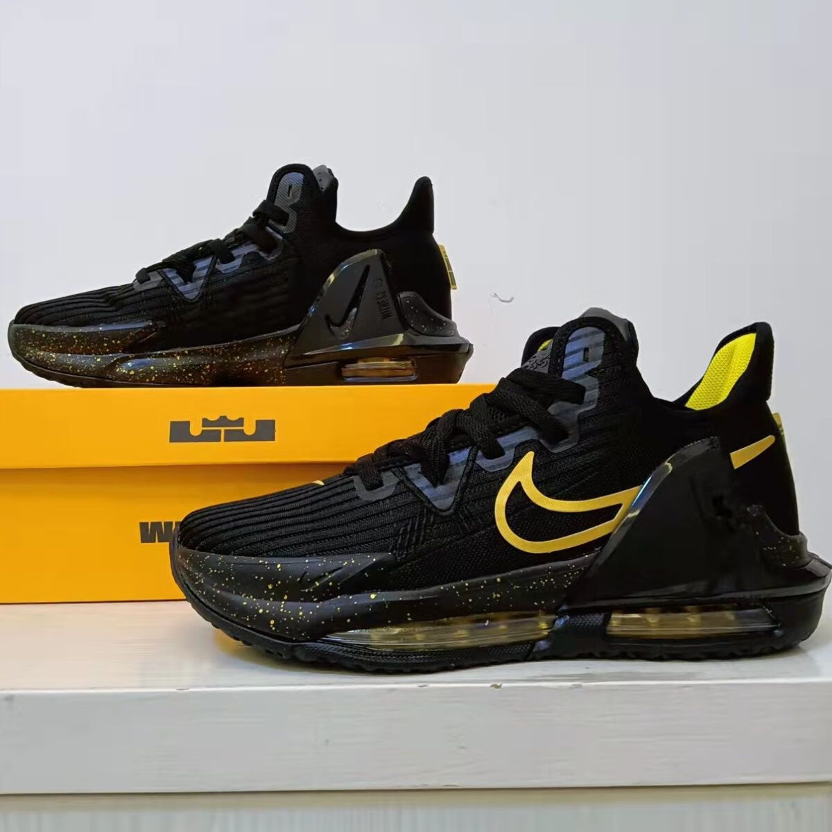 詹姆斯见证6代篮球鞋防滑缓震lebron withess6运动实战篮球鞋 黑红 40