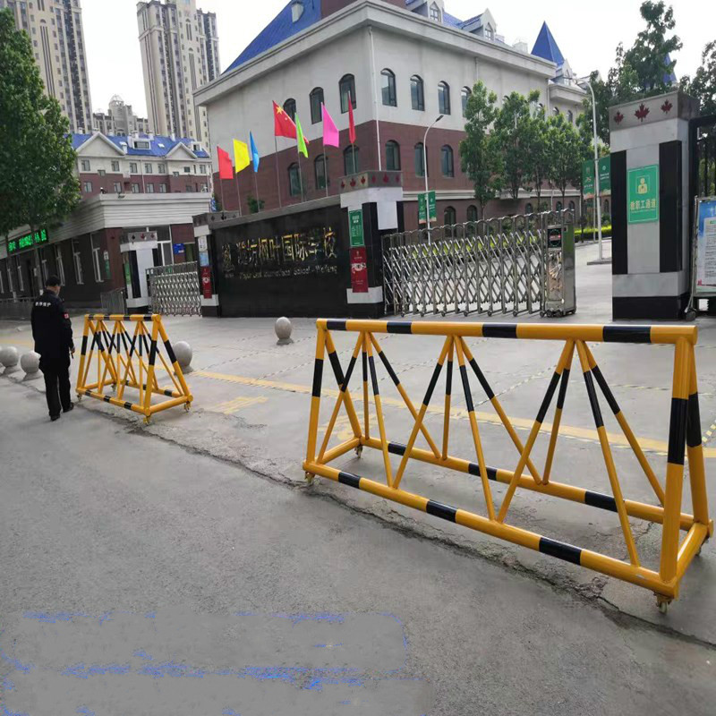 美造拒马移动路障加油站幼儿园学校门口防冲撞挡人车护栏安全隔离栏5