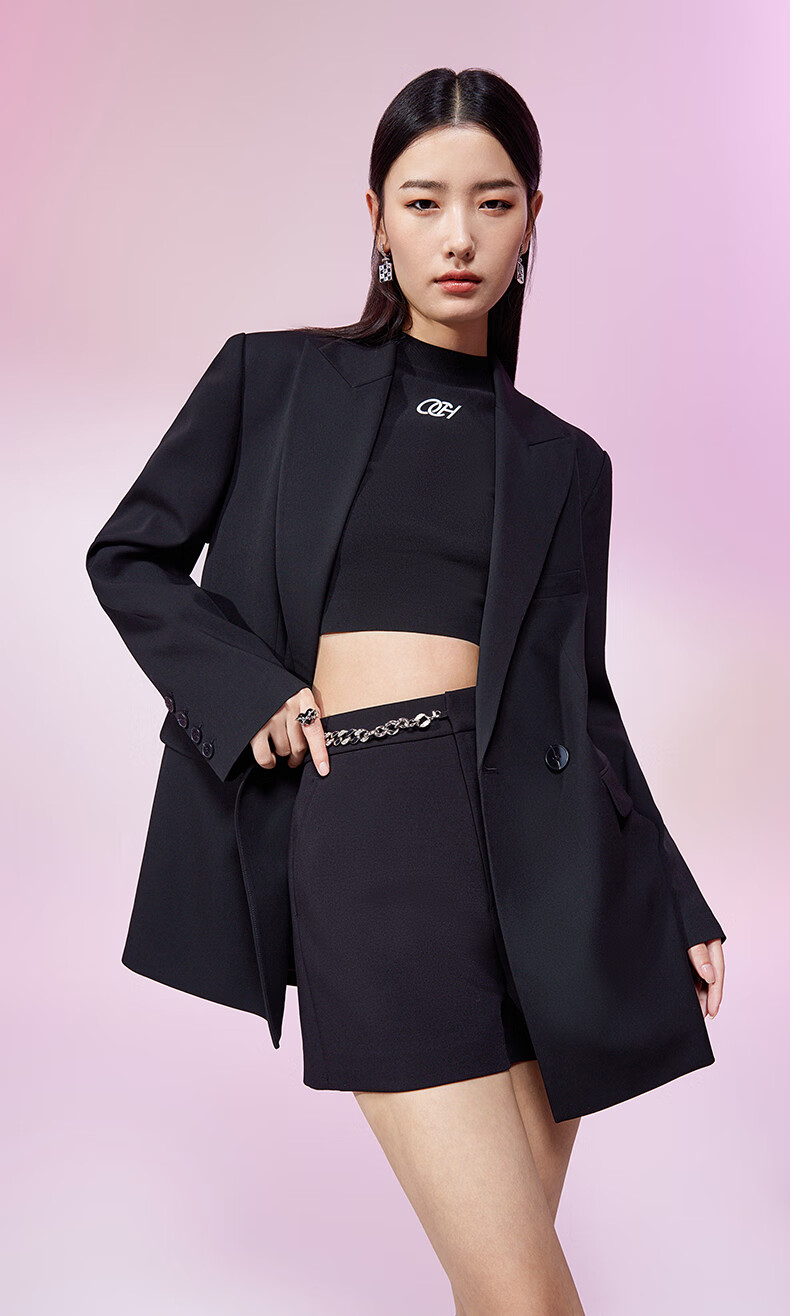 ochirly欧时力西装外套女2022新款秋装后背刺绣钉钻中长款通勤 黑色 s