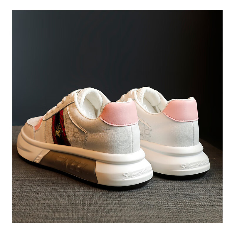 欧洲站轻奢品牌潮牌小白鞋女春秋厚底小蜜蜂百搭运动款女鞋粉红色38