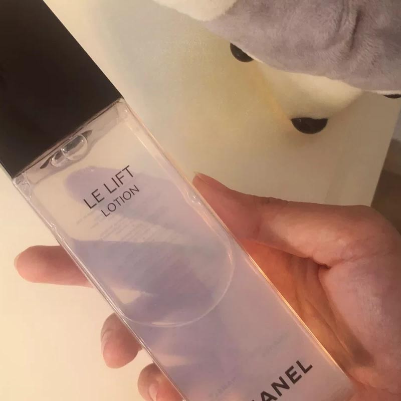 香奈儿chanel智慧紧肤植物精萃面霜leliftcreme乳霜面霜轻盈版fine