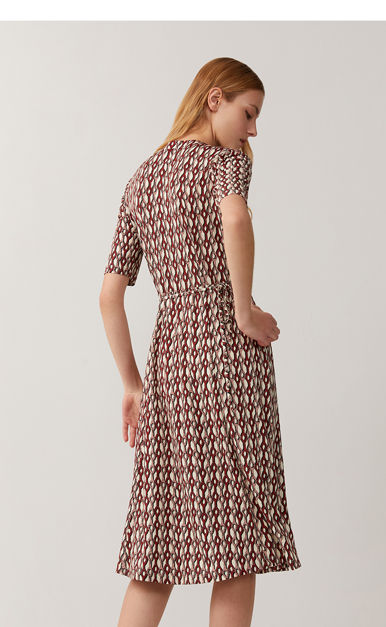 zb珍贝针织真丝连衣裙女2022夏季新款v领短袖茶歇裙通勤显瘦336链条花