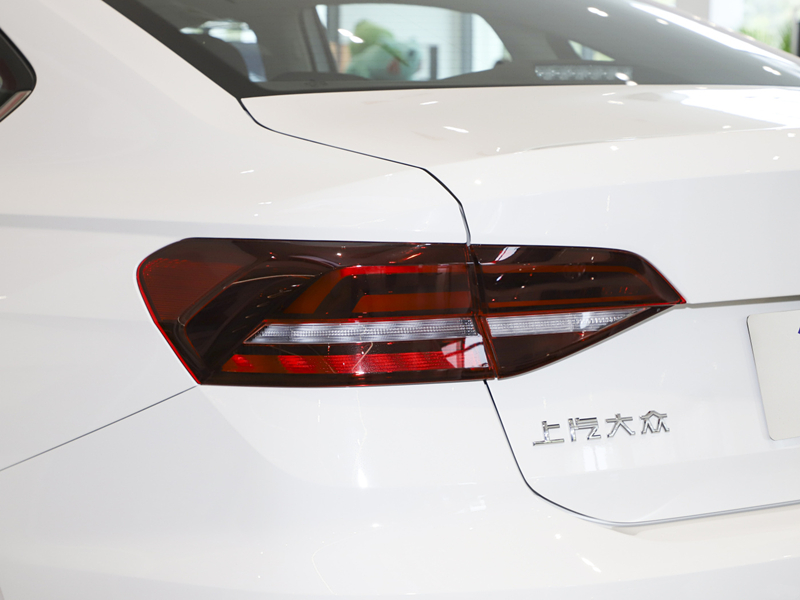 适配大众21款22款新朗逸后尾灯总成朗逸plus尾灯左右转向刹车灯罩原厂