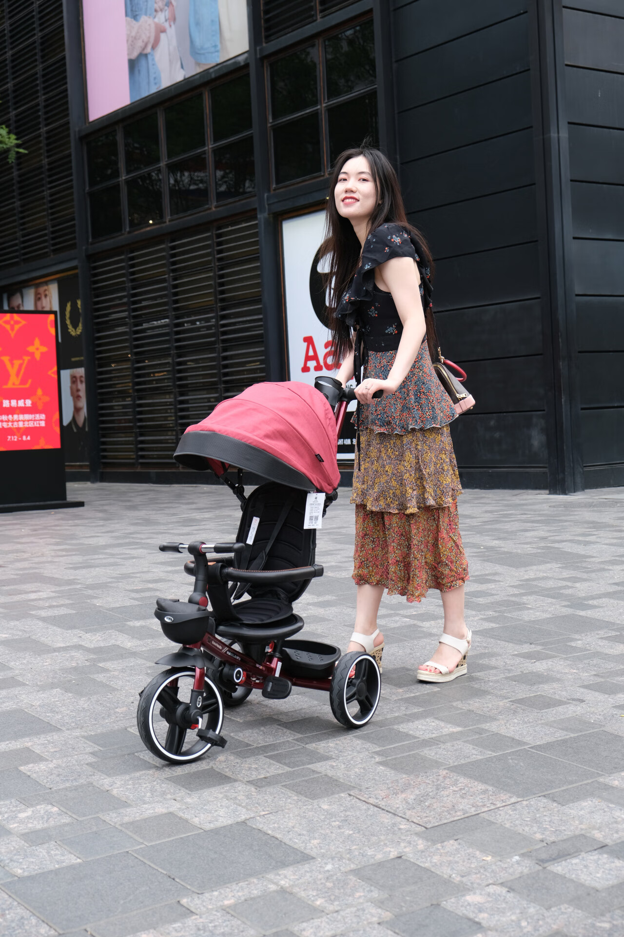 好莱福遛娃神器儿童三轮车手推三轮车折叠双向推行宝宝脚踏车15岁便携