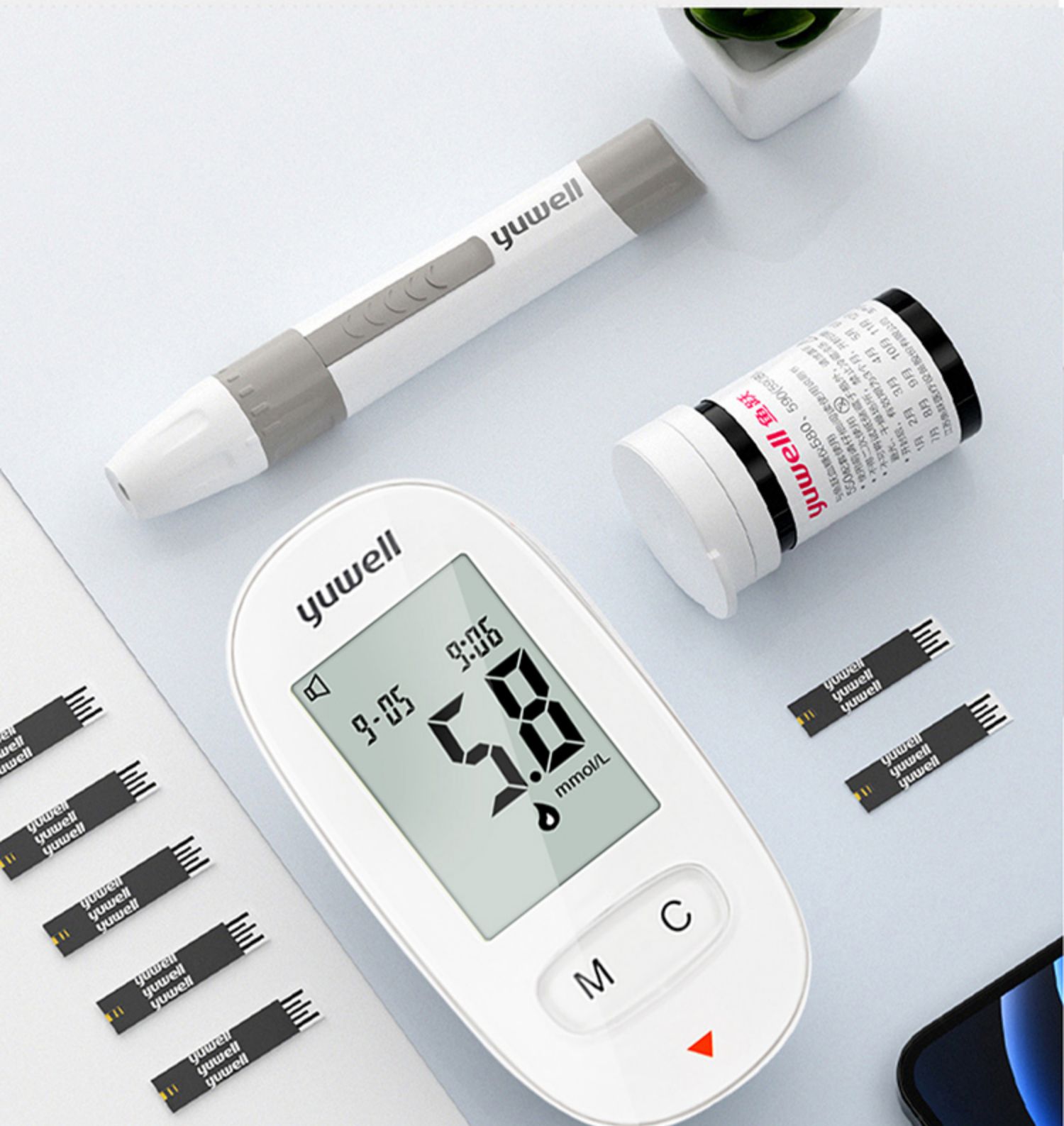 鱼跃yuwell血糖测试仪器家用高精准一次性采指血针头试纸试条血糖仪50