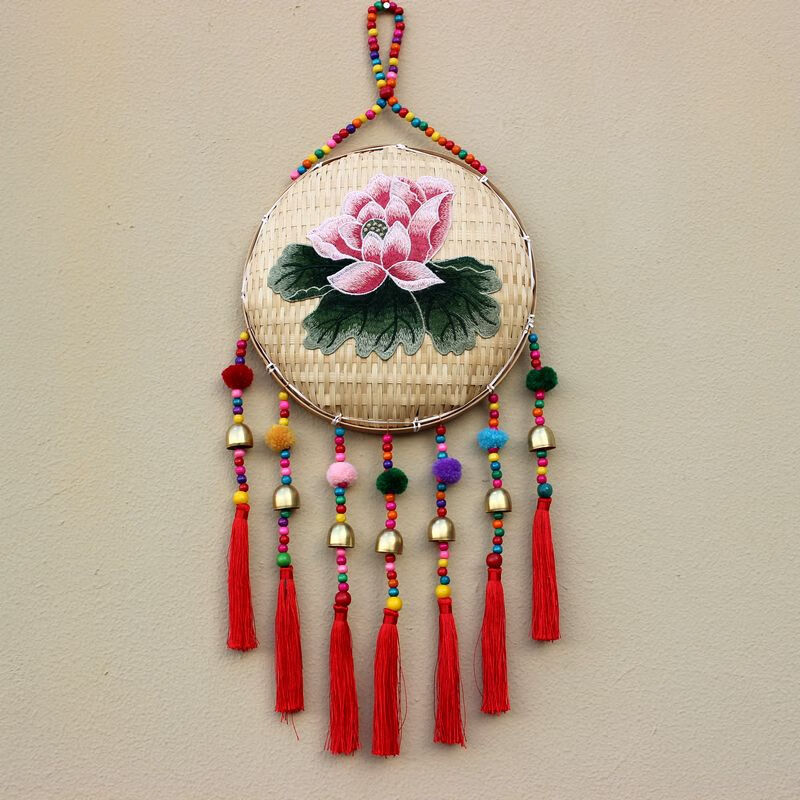 56个民族挂饰2022新款民族风特色农家乐餐厅竹编簸箕牛头装饰品玄关