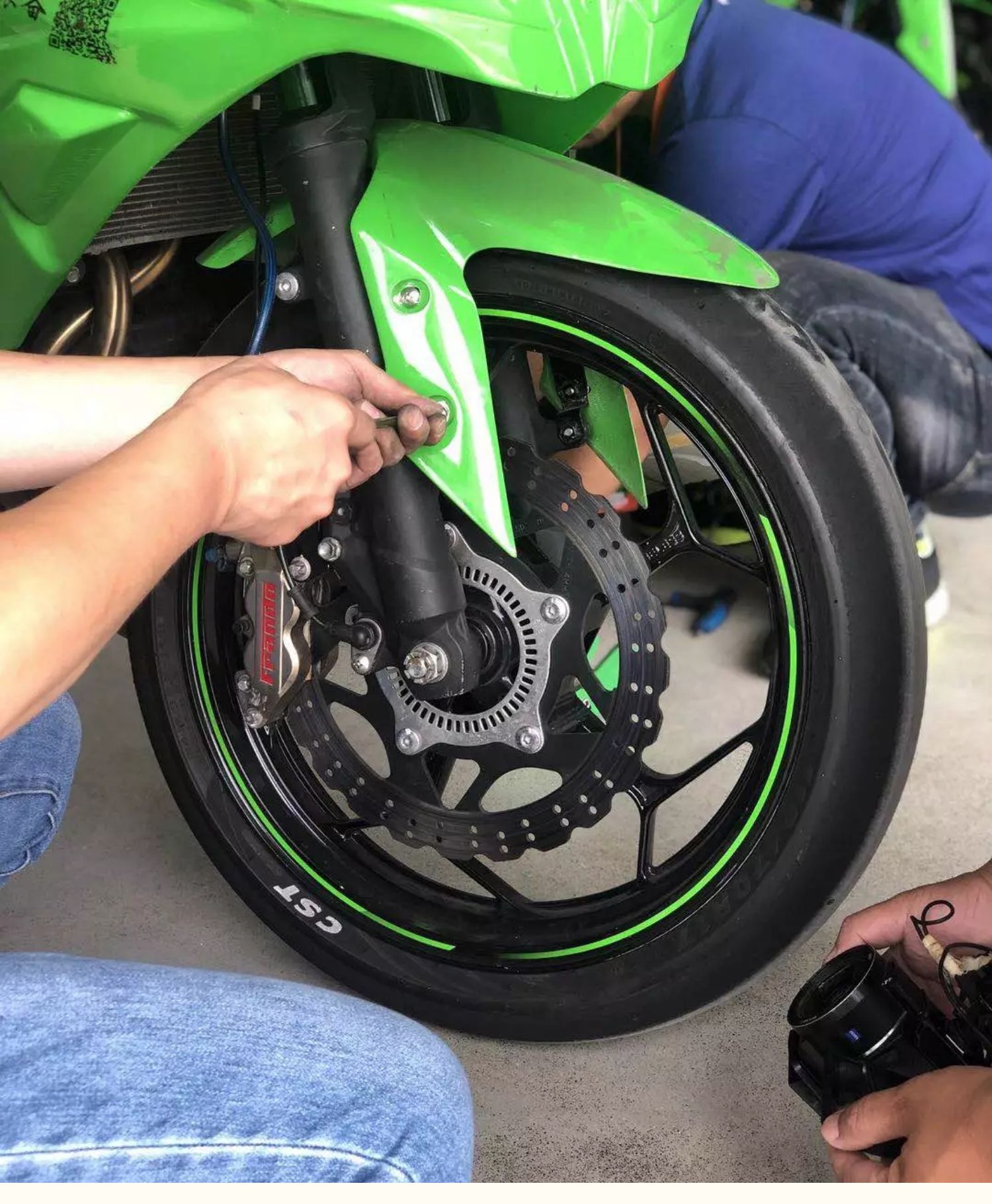 正新全热熔110/140/70r17真空胎 雨胎 赛道 光头胎sr10摩托车轮胎