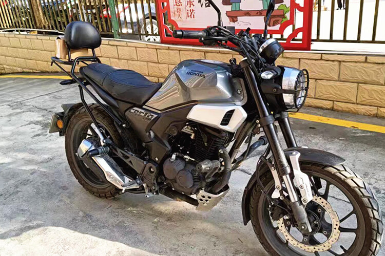 新大洲本田cbf190tr保险杠新款改装后靠背尾架快拆边包侧包护杠前杠