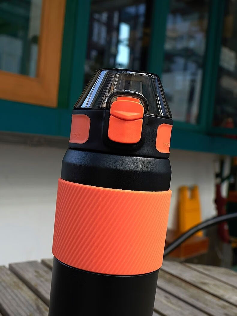 保温吸管杯成人 丹尼斯运动吸管保温杯316不锈钢学生便携车载户外时尚