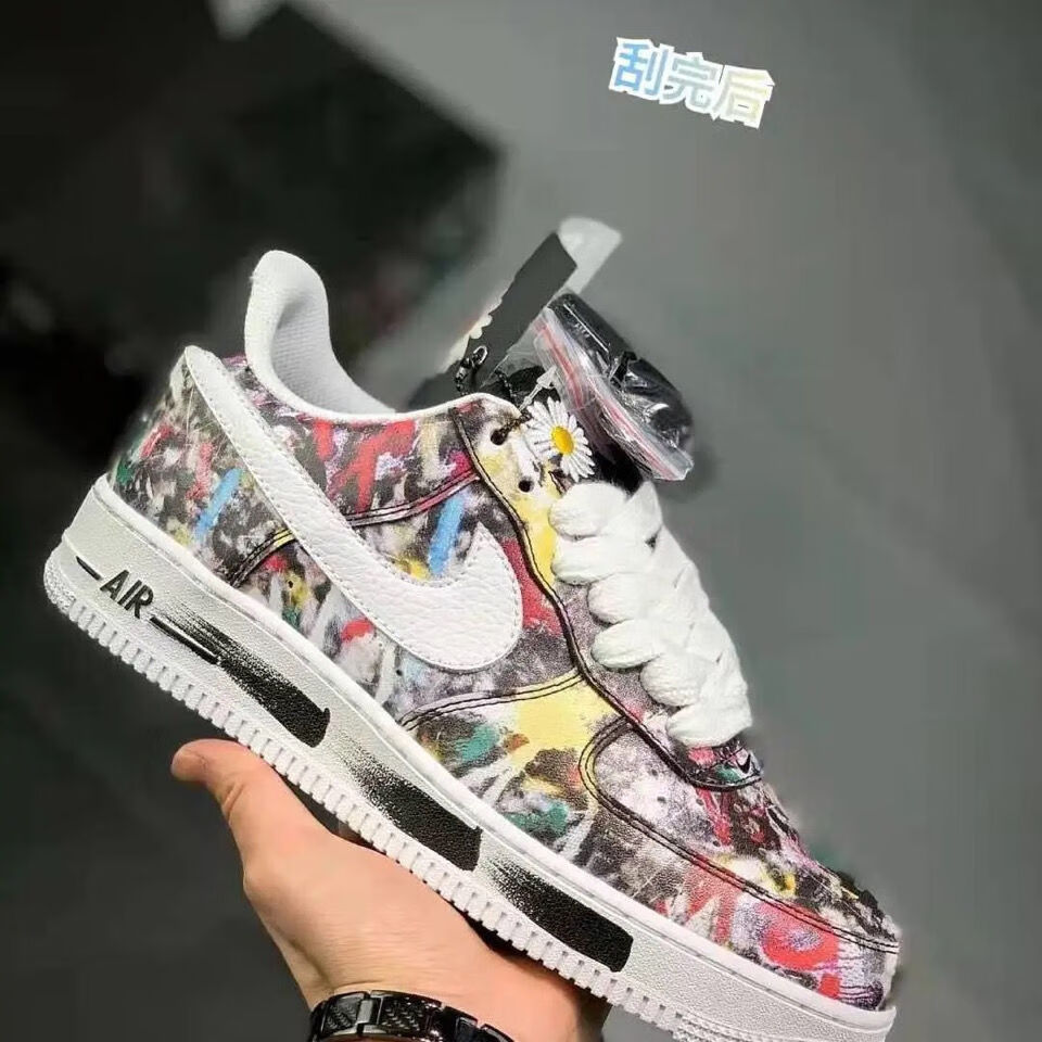 af1空军一号权志龙联名同款小雏菊20刮刮乐男女休闲板鞋学生运动黑色