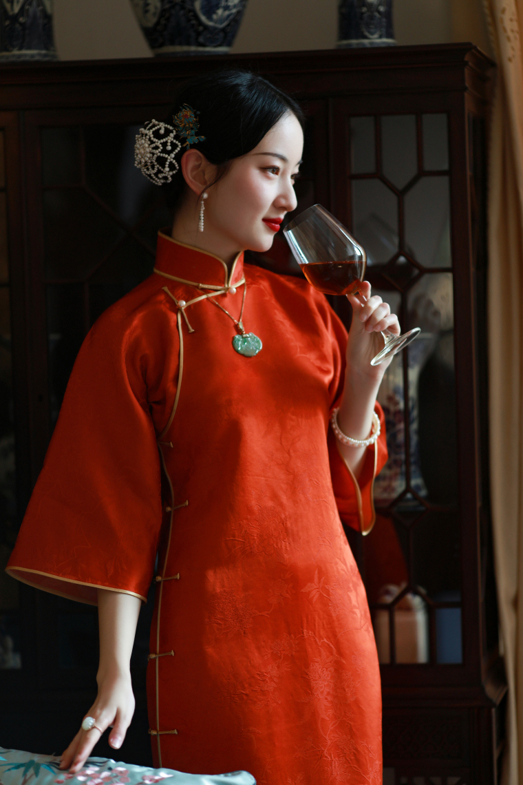 丹霞醉丨2022春季新款丨民国风重磅提花缎七分袖无省修身橘色旗袍 橘