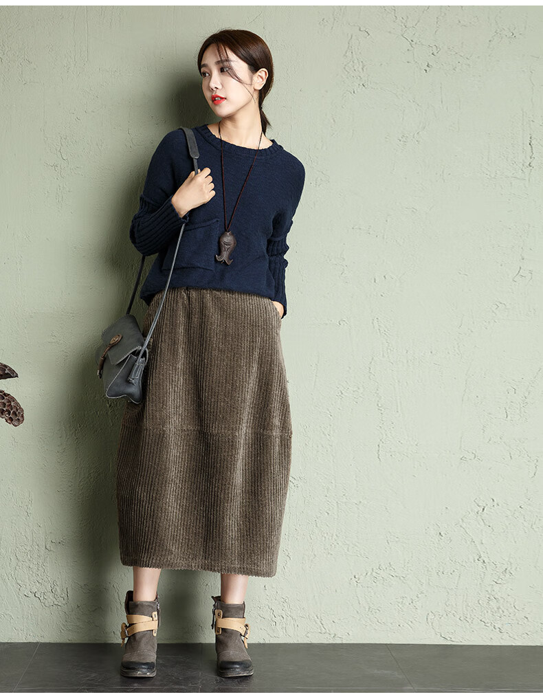 秋冬季灯芯绒裙子女松紧高腰花苞裙条绒半身裙显瘦休闲灯笼裙过膝