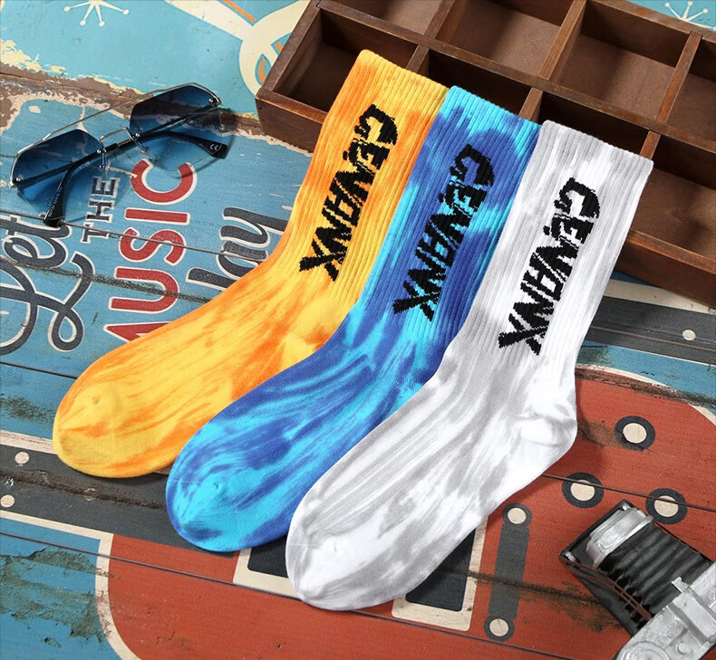 genanx闪电潮牌袜子国潮新款街头嘻哈扎染英文原创高筒运动长袜男蓝色