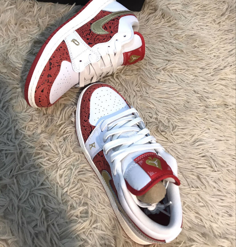 低帮扑克冰淇淋巴黎脚趾毛衣湖人烟灰男女休闲潮流百搭板鞋aj湖人蓝黄