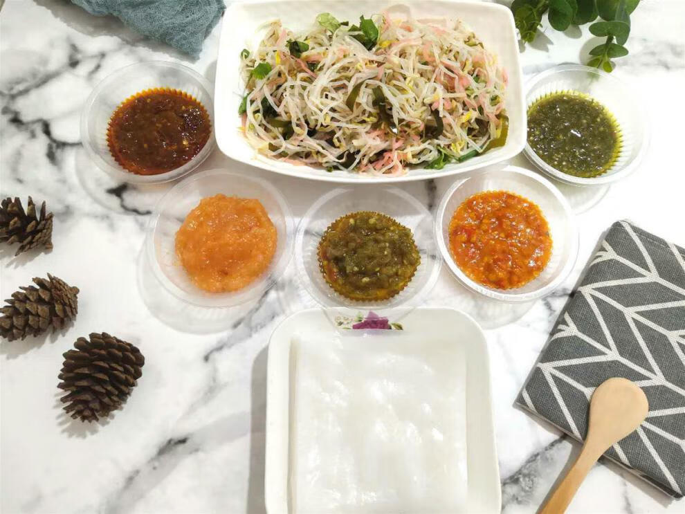 贵州特产小吃贵阳安顺裹卷米皮凉皮春卷40张裹卷皮含配菜油辣椒油辣椒