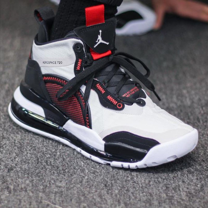 nike耐克新款男鞋airjordanaerospace720aj气垫运动鞋cz2993400445