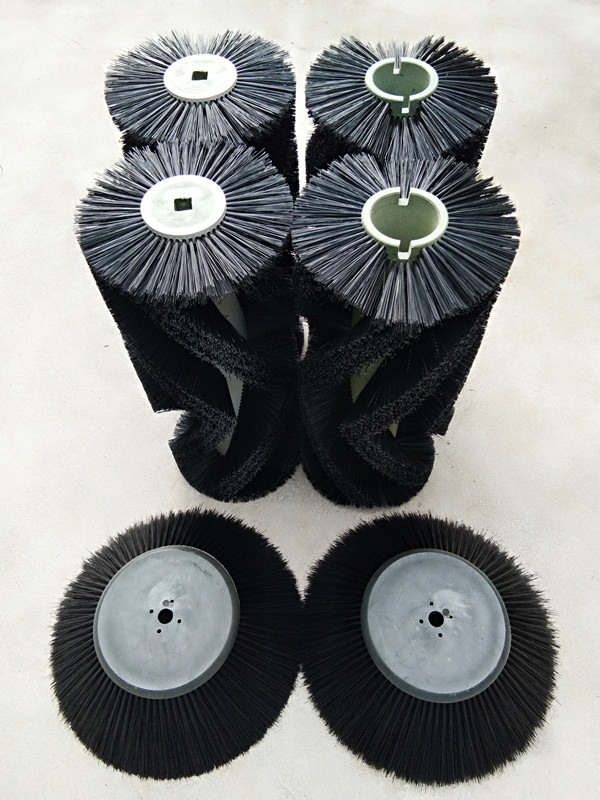 电动扫地车扫路机边主滚刷毛刷环卫配件电动扫地车毛刷配件小号刷子