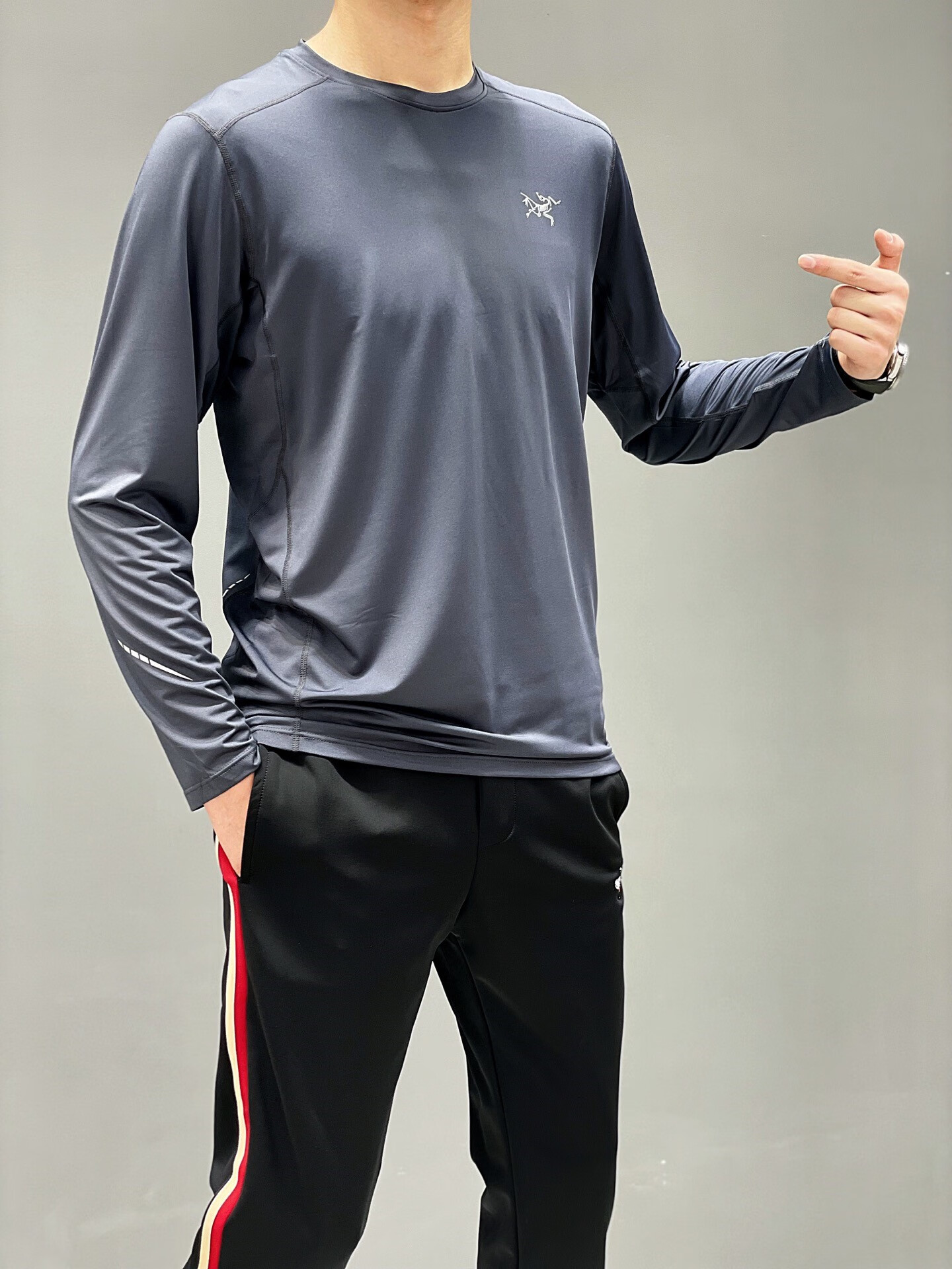 始祖鸟(arcteryx)秋季男速干衣户外运动休闲透气弹力轻薄排汗长袖t恤