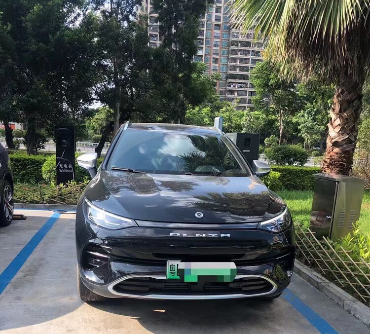 适用奔驰腾势x方向盘车标改装件改轮毂盖机盖标标后尾标4驱标amg字母