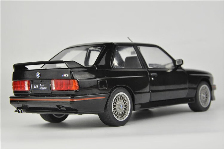 solido 1/18 宝马bmw m3 e46 2000年 合金汽车模型中国蓝色黄色 黄色