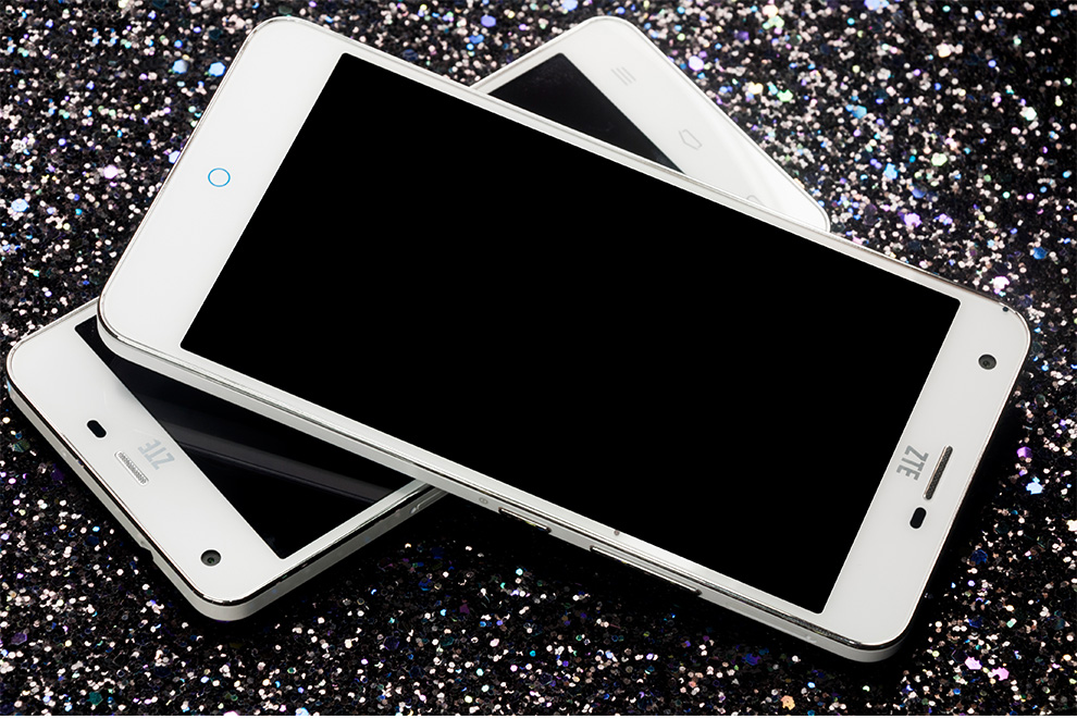 中兴 青漾3 (G719c) 双卡双待 电信4G 智能 手机 白色 8G