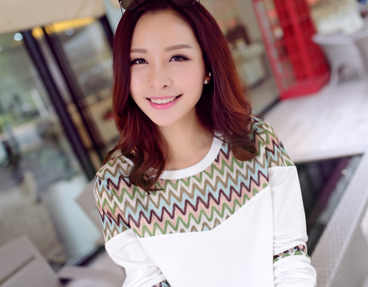 祯禄2015春装新款韩版蕾丝拼接长袖套头宽松印花圆领T恤 女 8205 红色 M