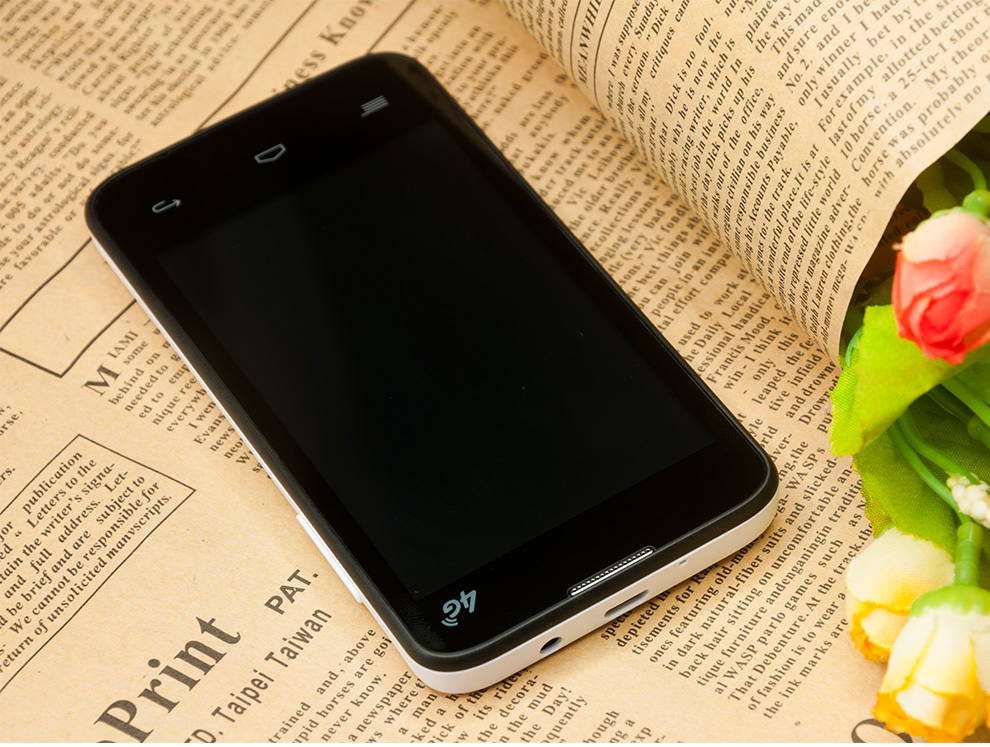 TCL 么么哒 P301M 移动4G 智能 手机 (4G ROM) 白色