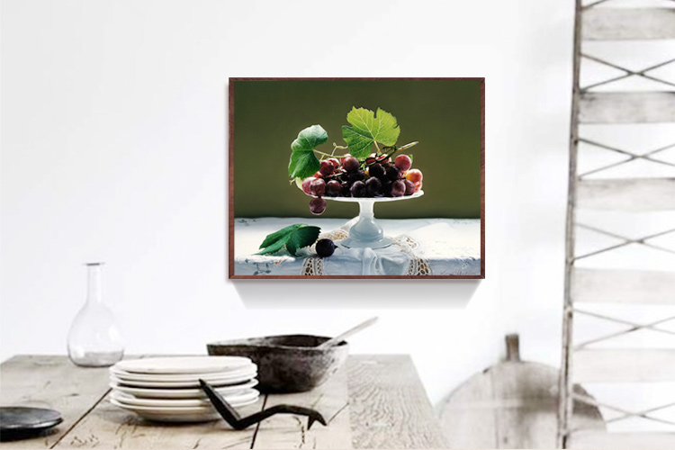 Timax油画有框画 餐厅装饰画欧式饭厅挂画超写实水果葡萄静物油画 简欧餐厅背景墙画 褐色 40*50cm