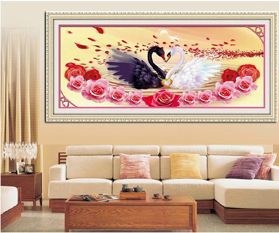 
                                        包邮 蒙娜丽莎十字绣新款客厅大幅装饰画情比金坚系列中国风壁画挂画一对天鹅心心相印玫瑰花婚庆 钻石画情比金坚精华版108*47CM                
